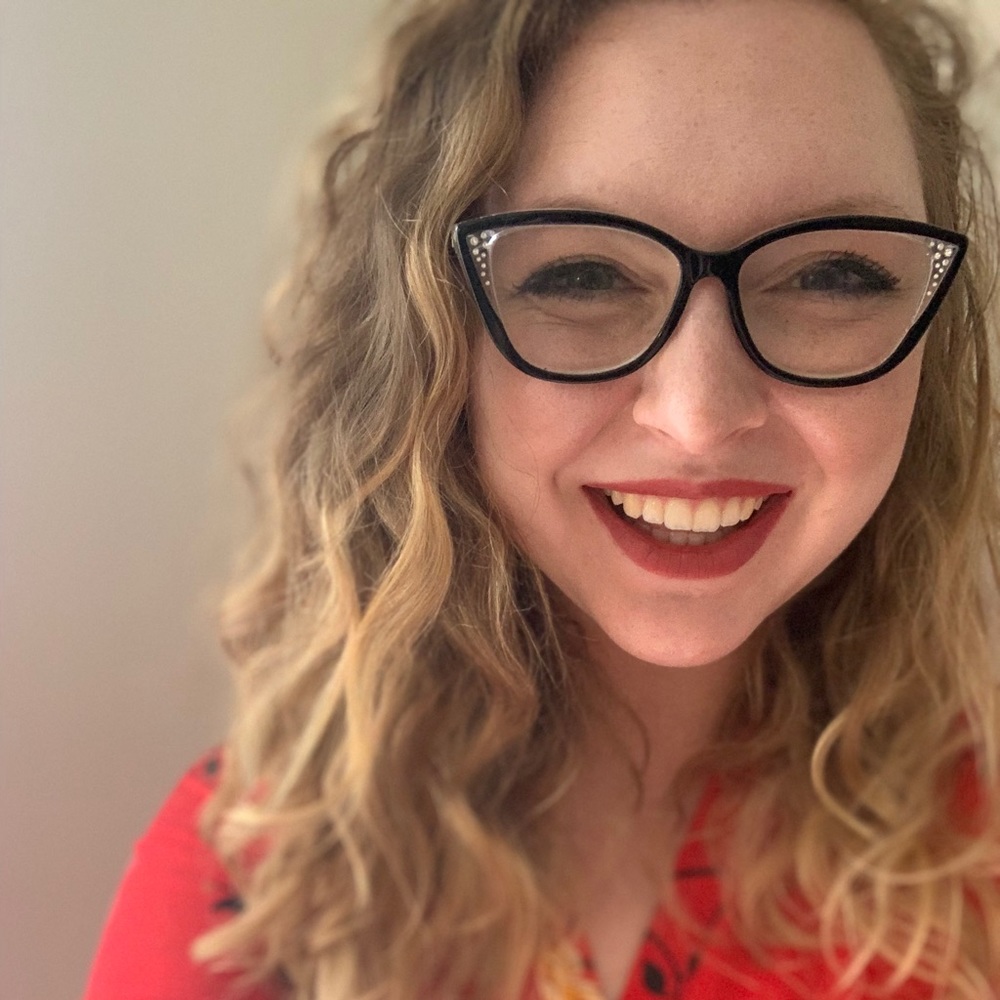 Meet your Posher, Stephanie